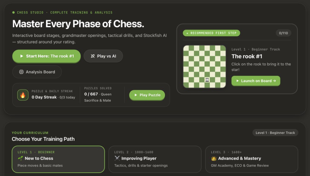 Chess Studio home screen: training paths, puzzles and Stockfish AI
